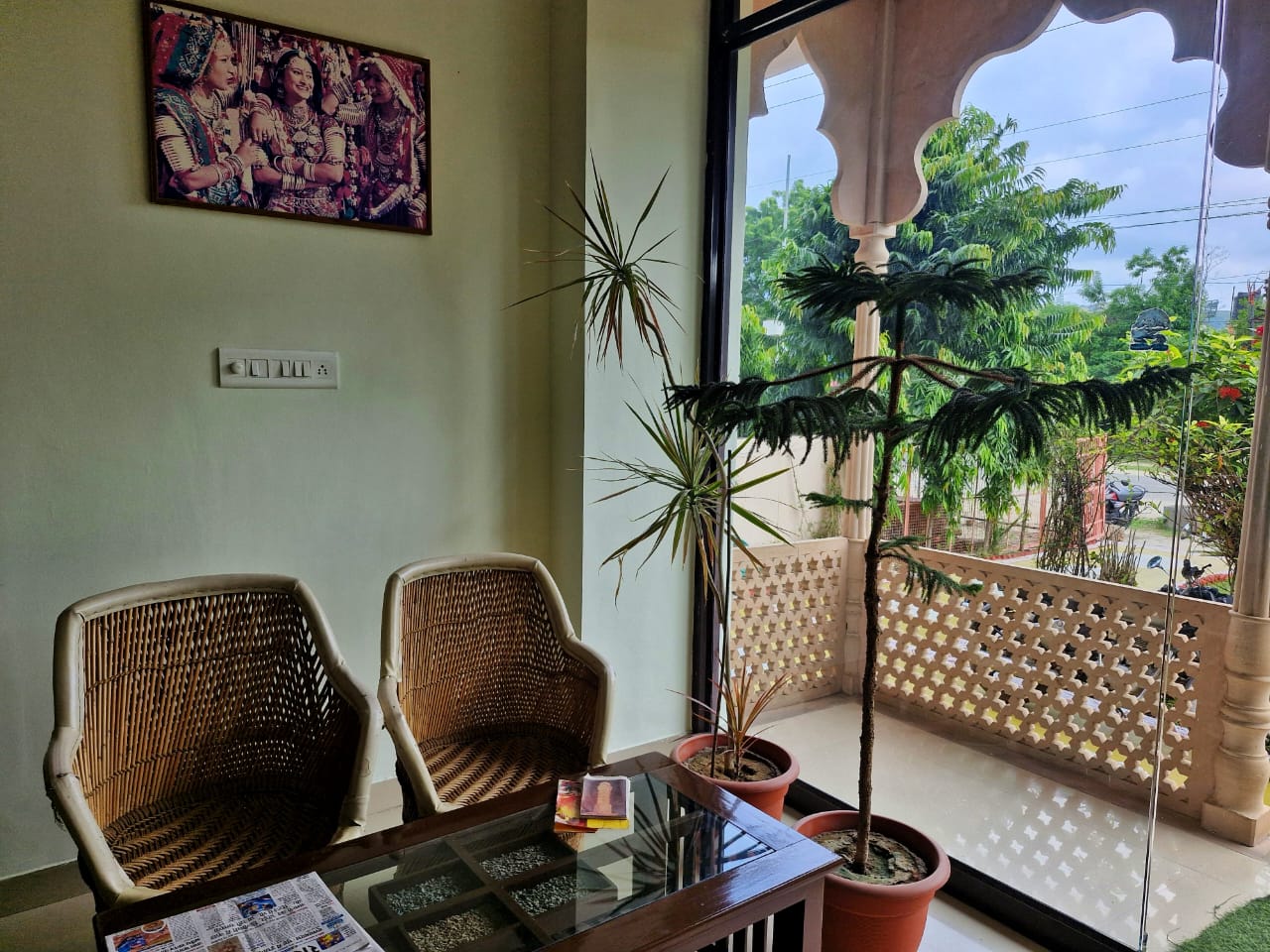 Garden guest seating area